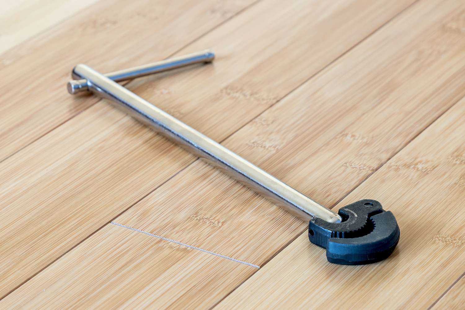 Discover How to Properly Use a Basin Wrench - ToolsLiving